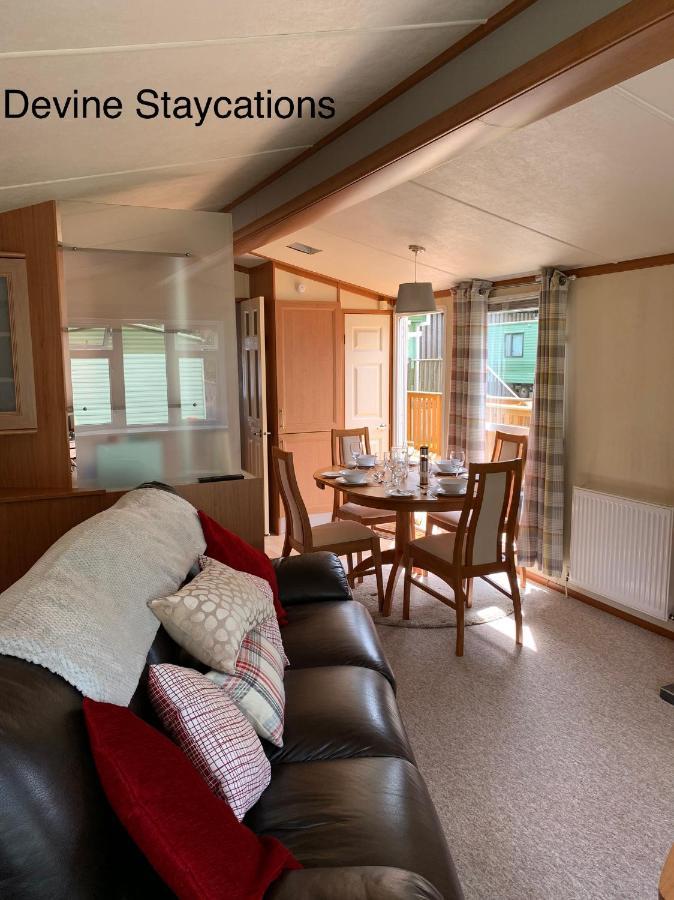 Devine Staycations At 38 Riverside Hawick Luaran gambar