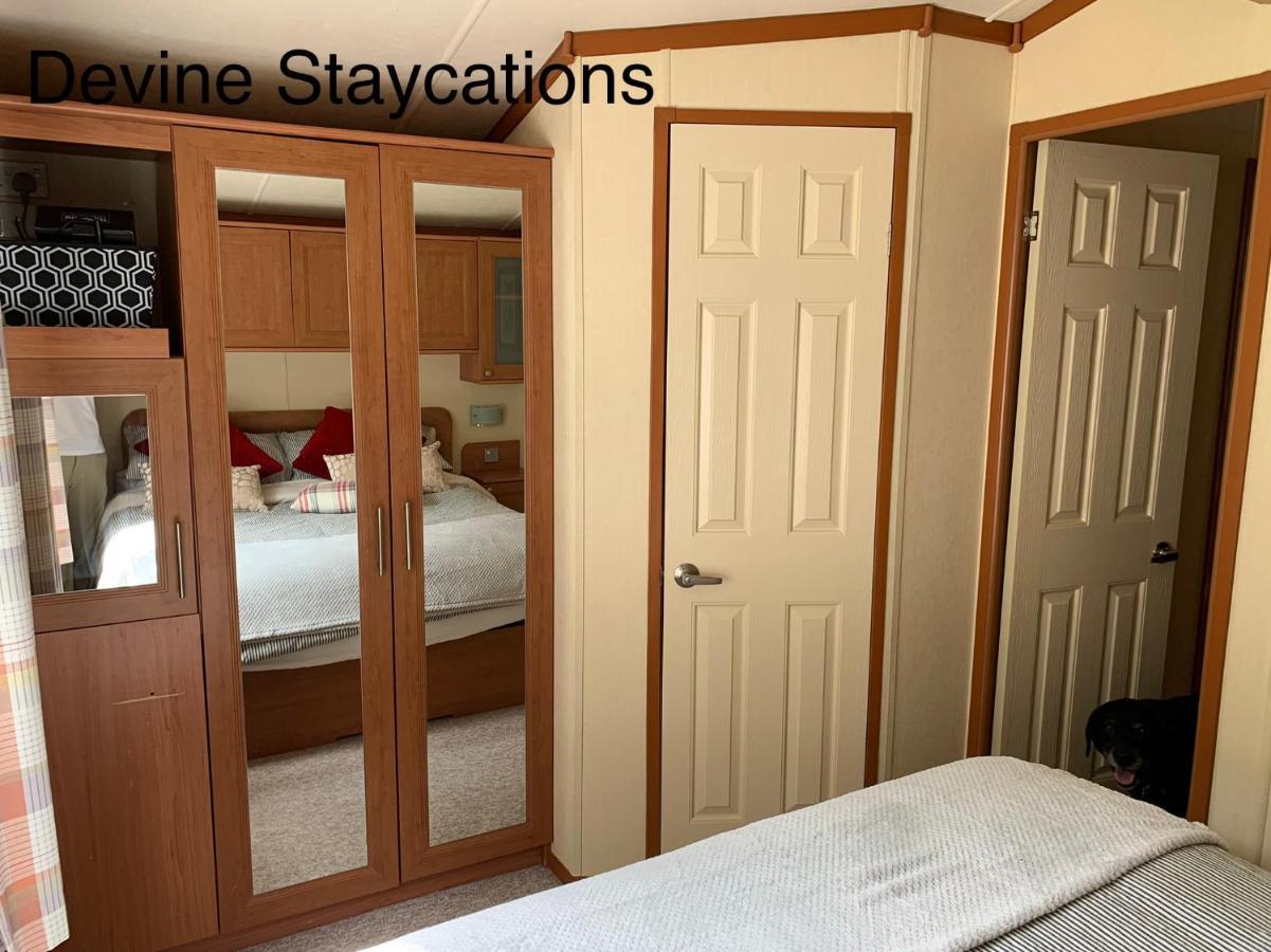 Devine Staycations At 38 Riverside Hawick Luaran gambar